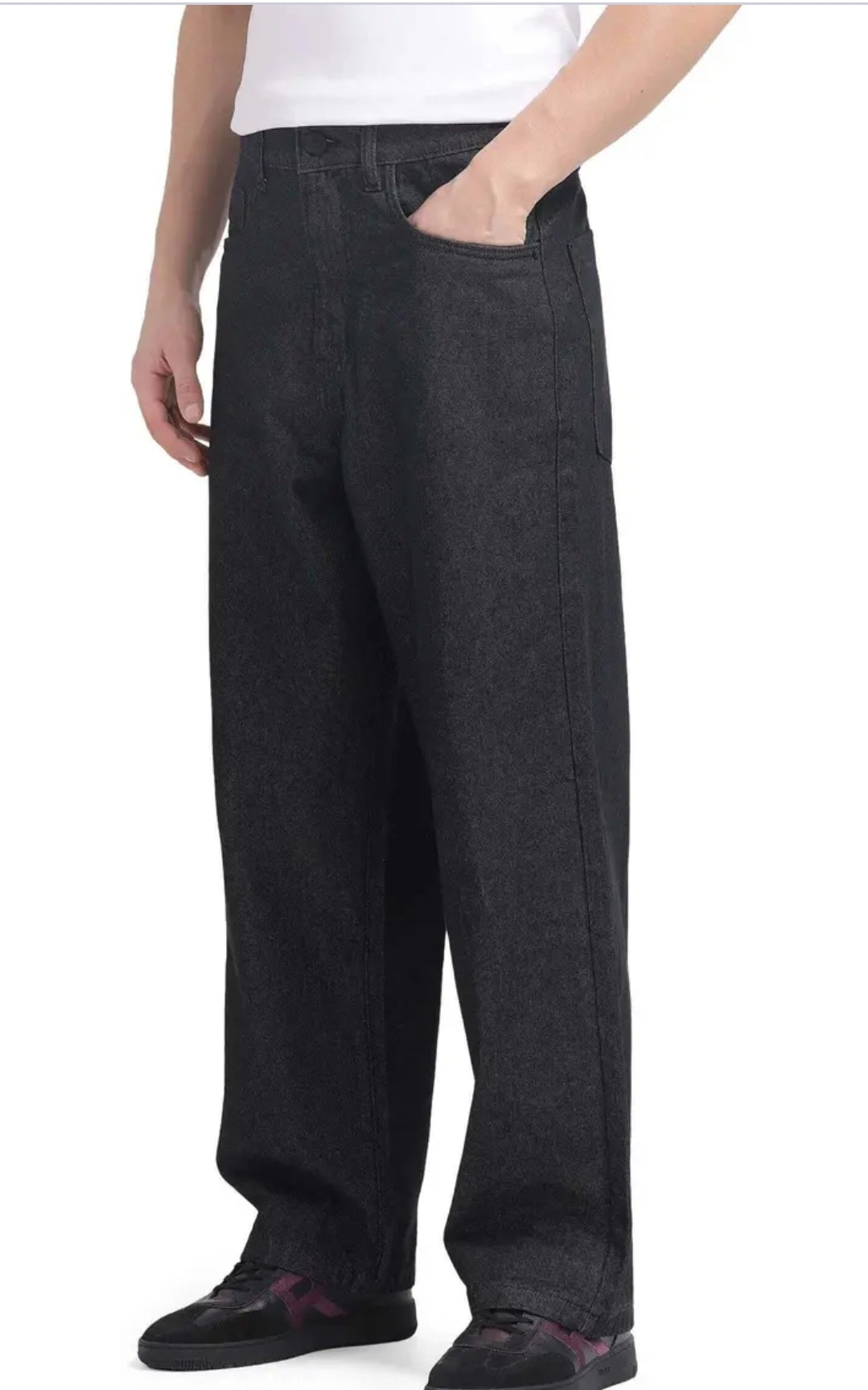 MEN LOOSE FIT GREY COLOUR DENIM JEANS